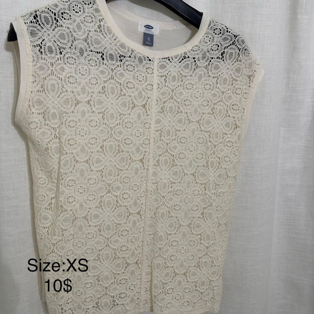 Elegant Cream Lace Sleeveless Top
